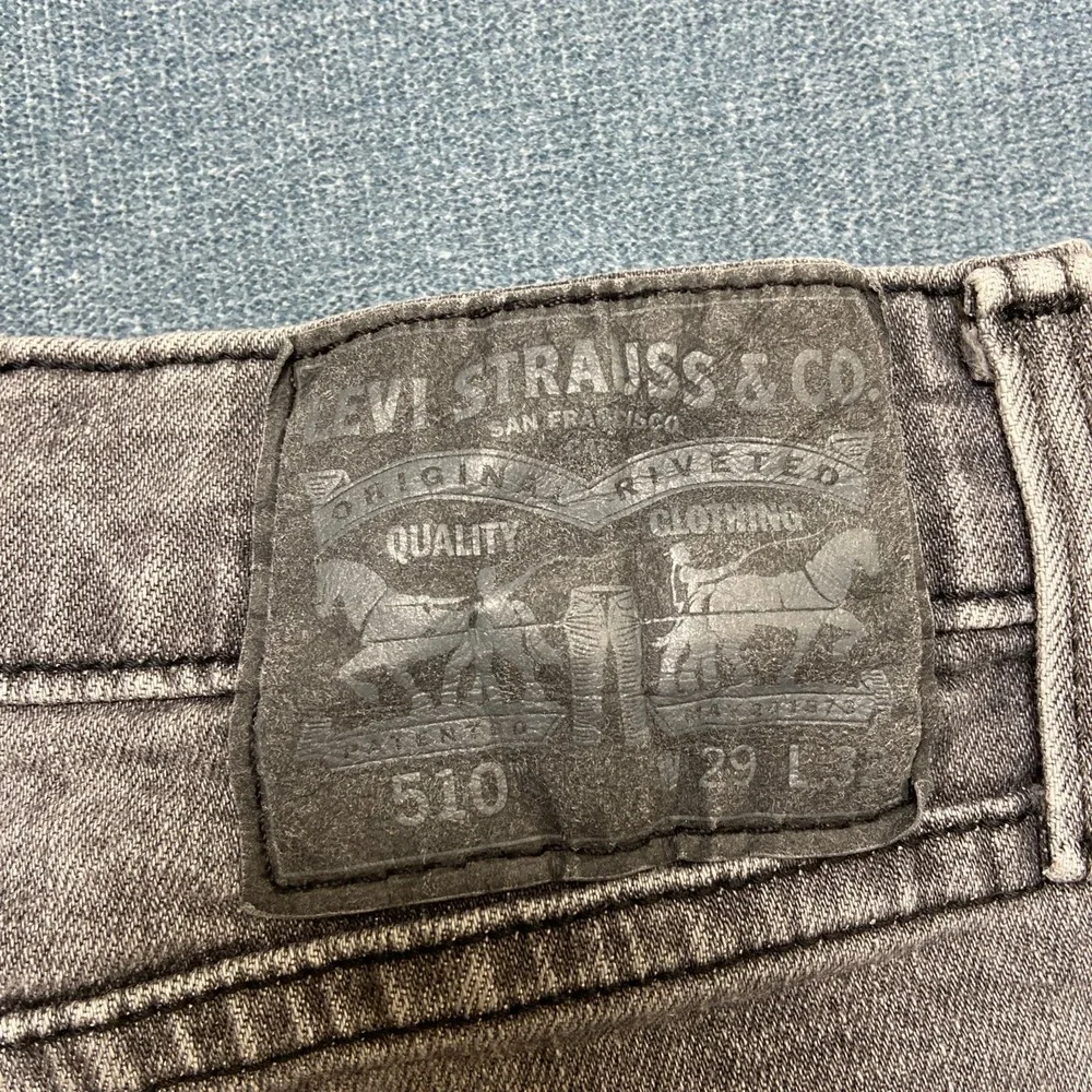 Levi's 510 Skinny Jeans Mens 29x32 Gray Medium Wash 5-Pockets Everyday Wear